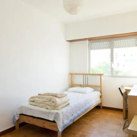 Wyd 23 - For 7 Apartment Lissabon